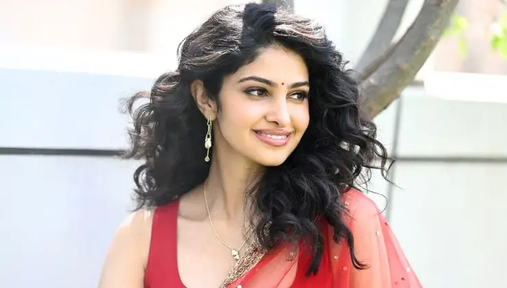 manasa varanasi movies